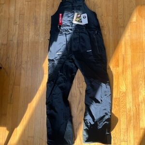 Volcom goretex snowboarding bibs